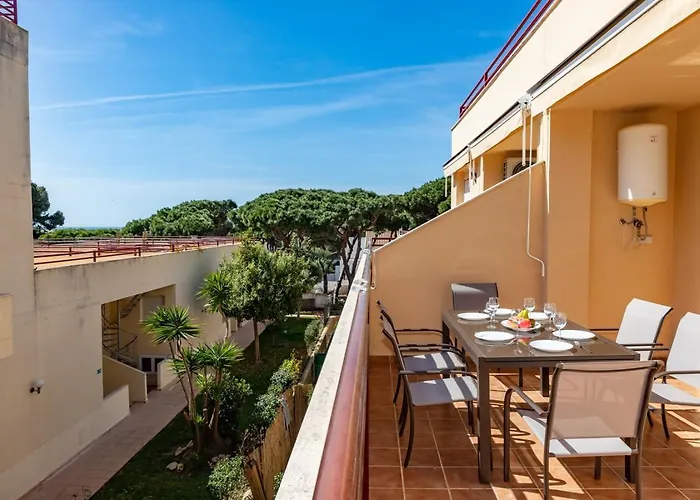 Apartamento Sereno 3 | Piscina, Garaje, Terraza Y Playa